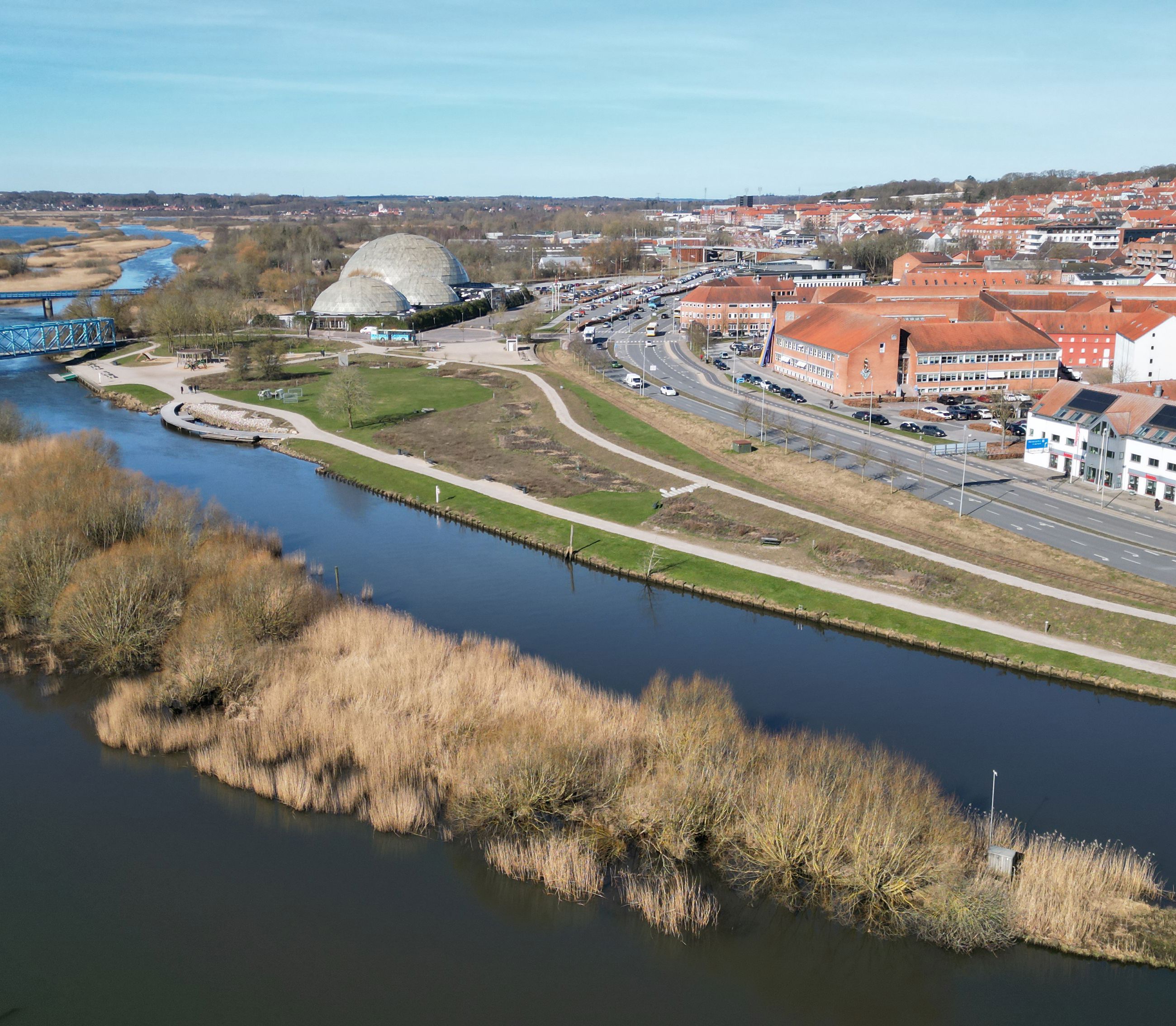 Justesens Plæne/Tørvebryggen