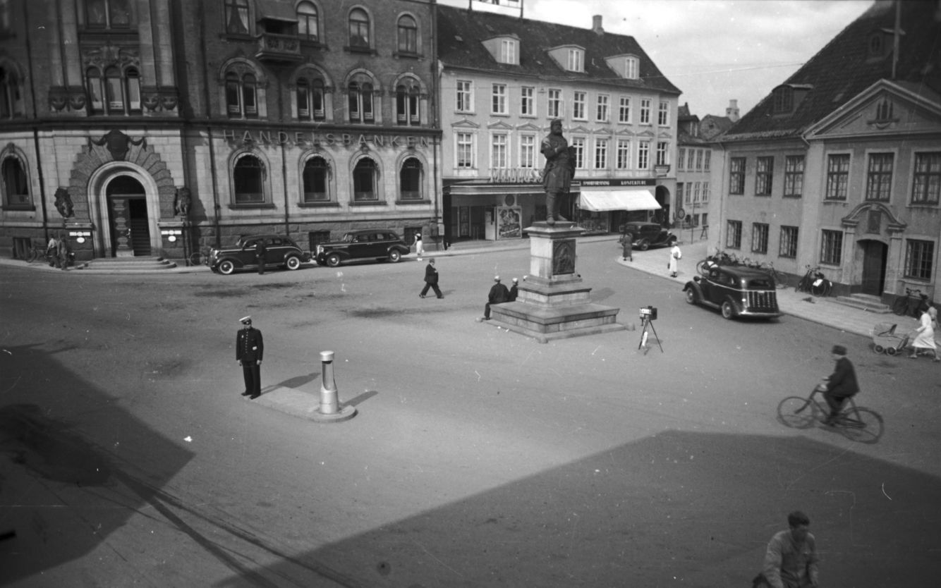 Rådhustorvet/Klostergade i gamle dage