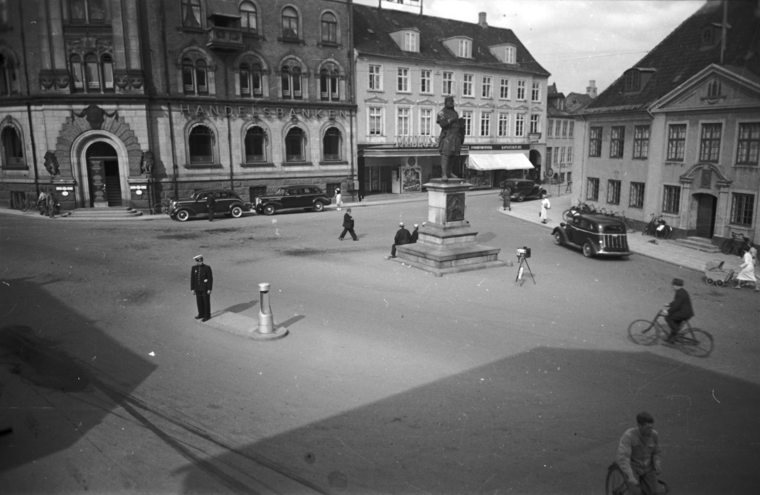 Rådhustorvet/Klostergade i gamle dage