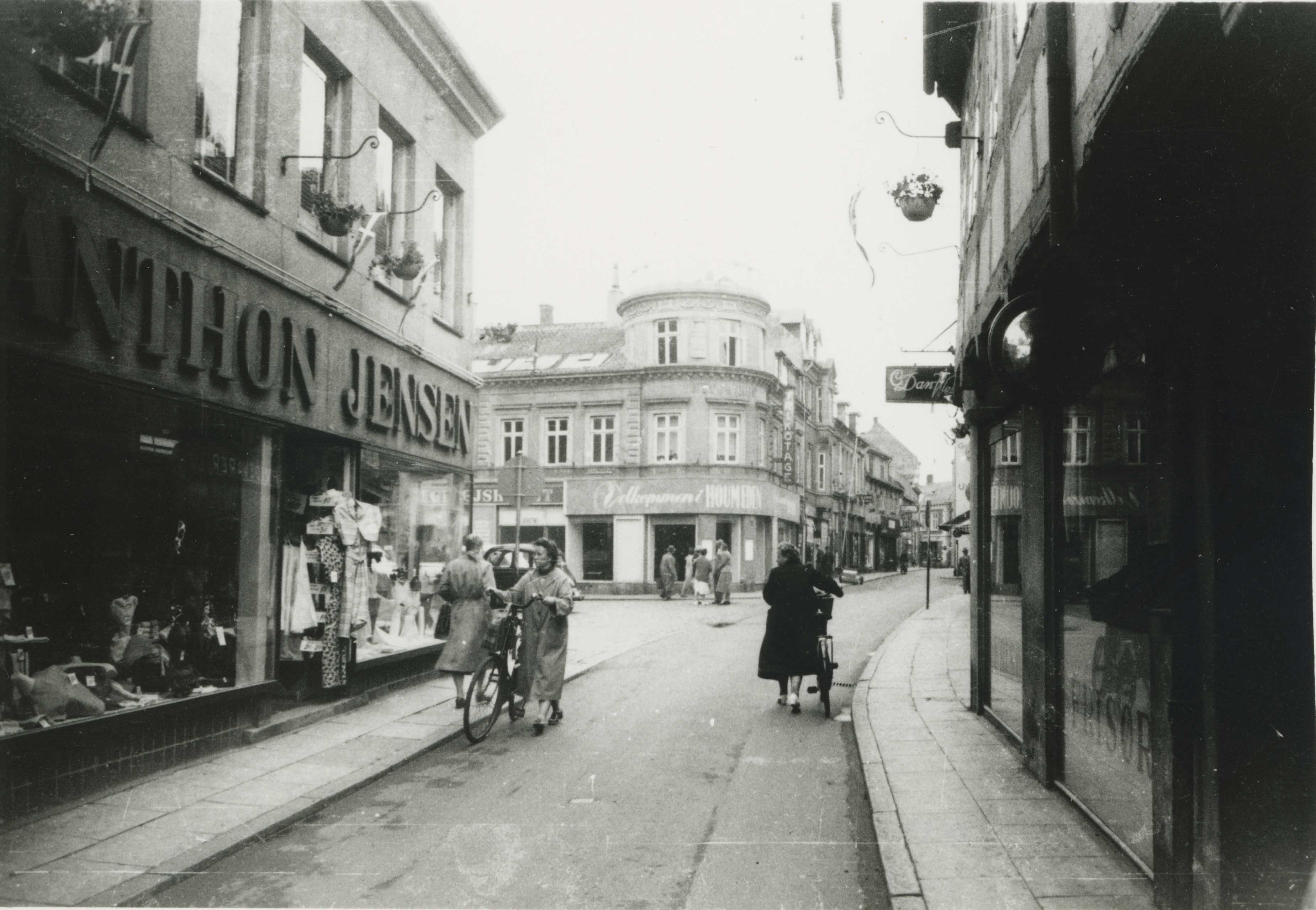 Houmeden/St. Voldgade i gamle dage